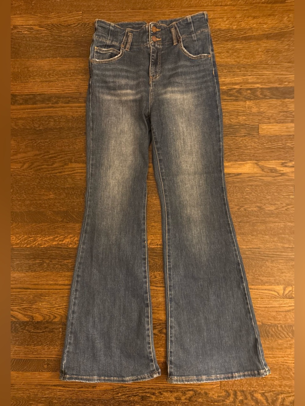 Risen High-Waist  double button Flared Women’s Jeans  9/29
